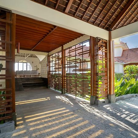 Arpana Luxury Private Pool Villas 金巴兰 外观 照片