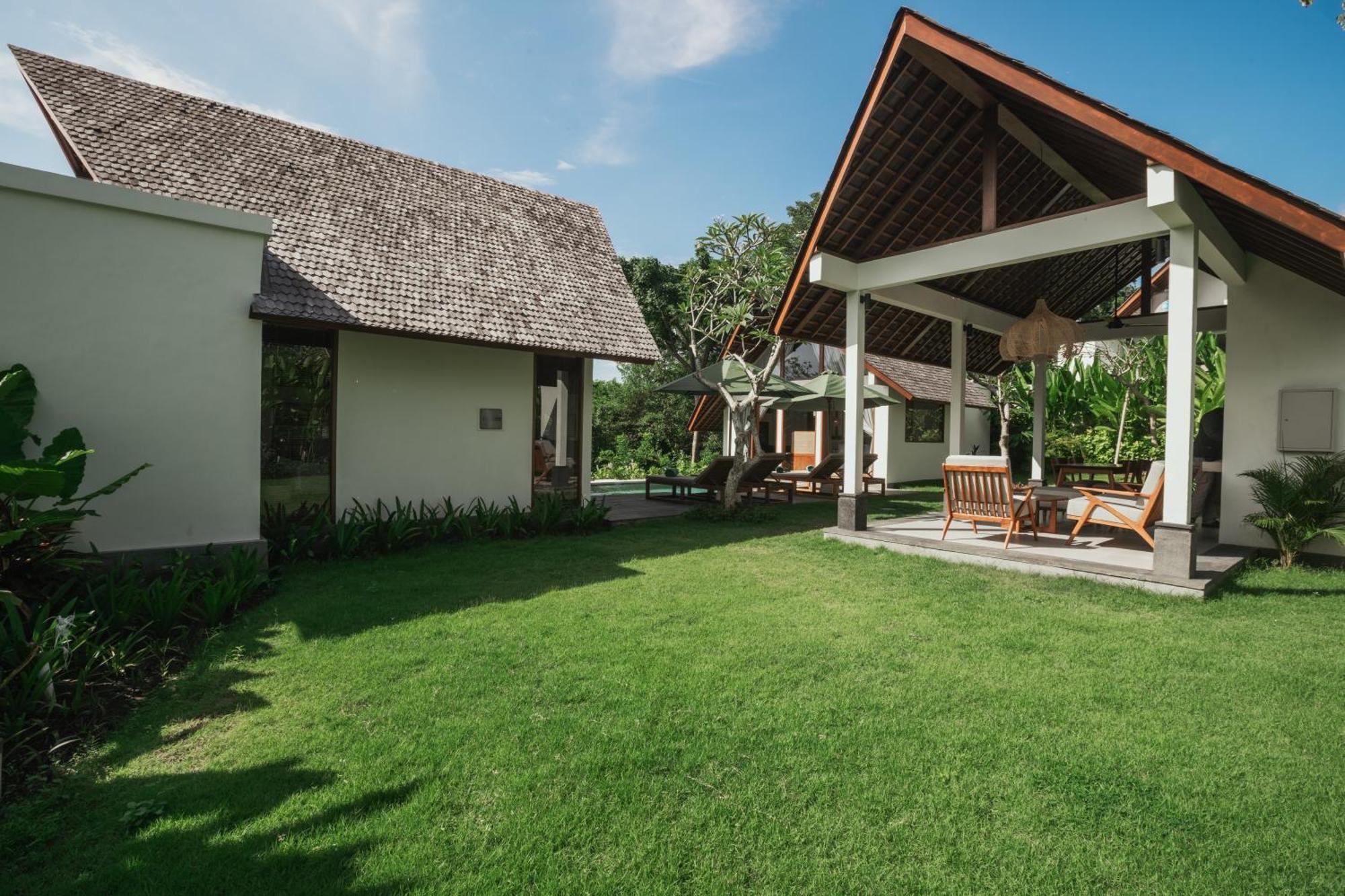 Arpana Luxury Private Pool Villas 金巴兰 外观 照片
