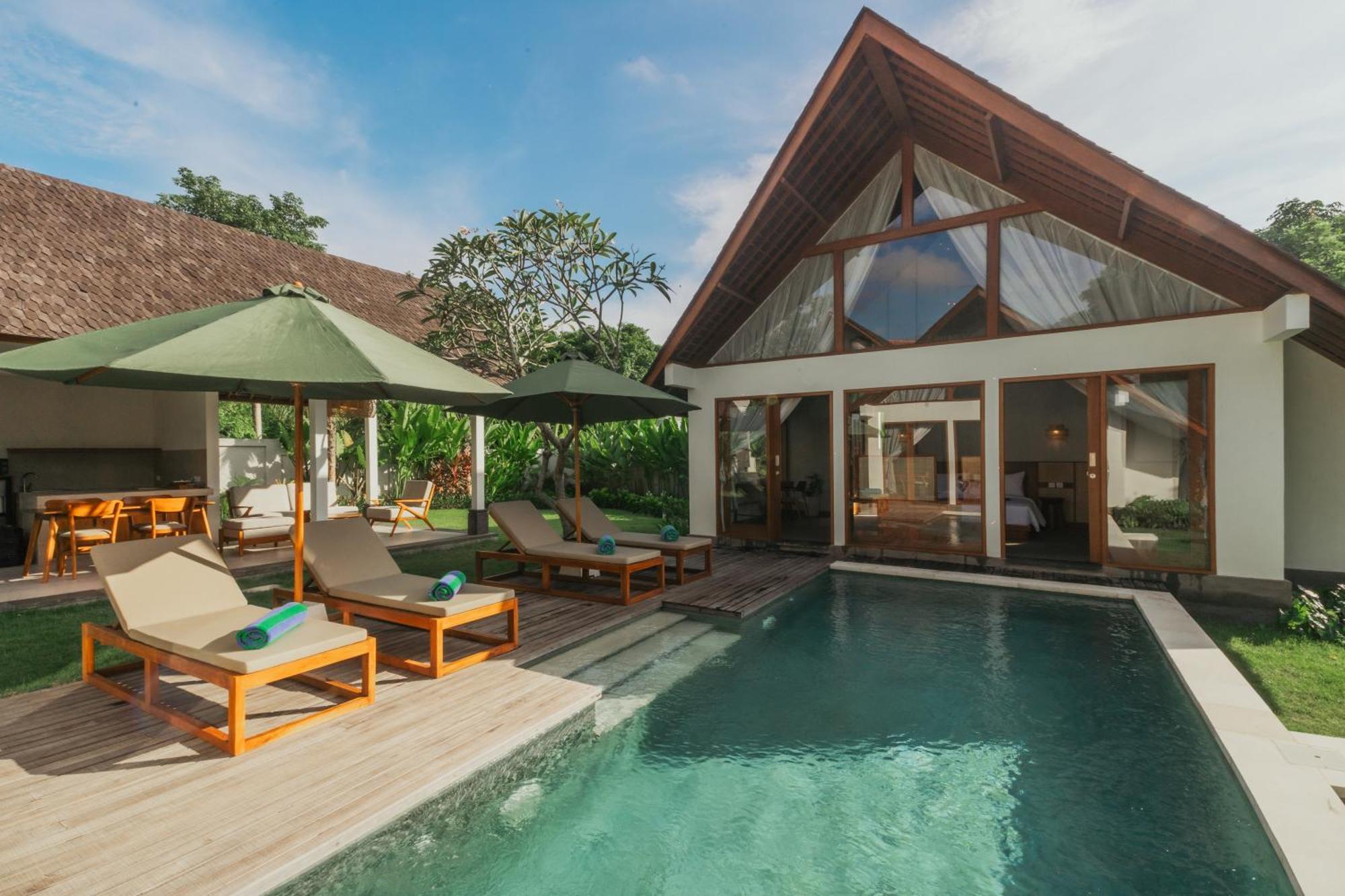 Arpana Luxury Private Pool Villas 金巴兰 外观 照片