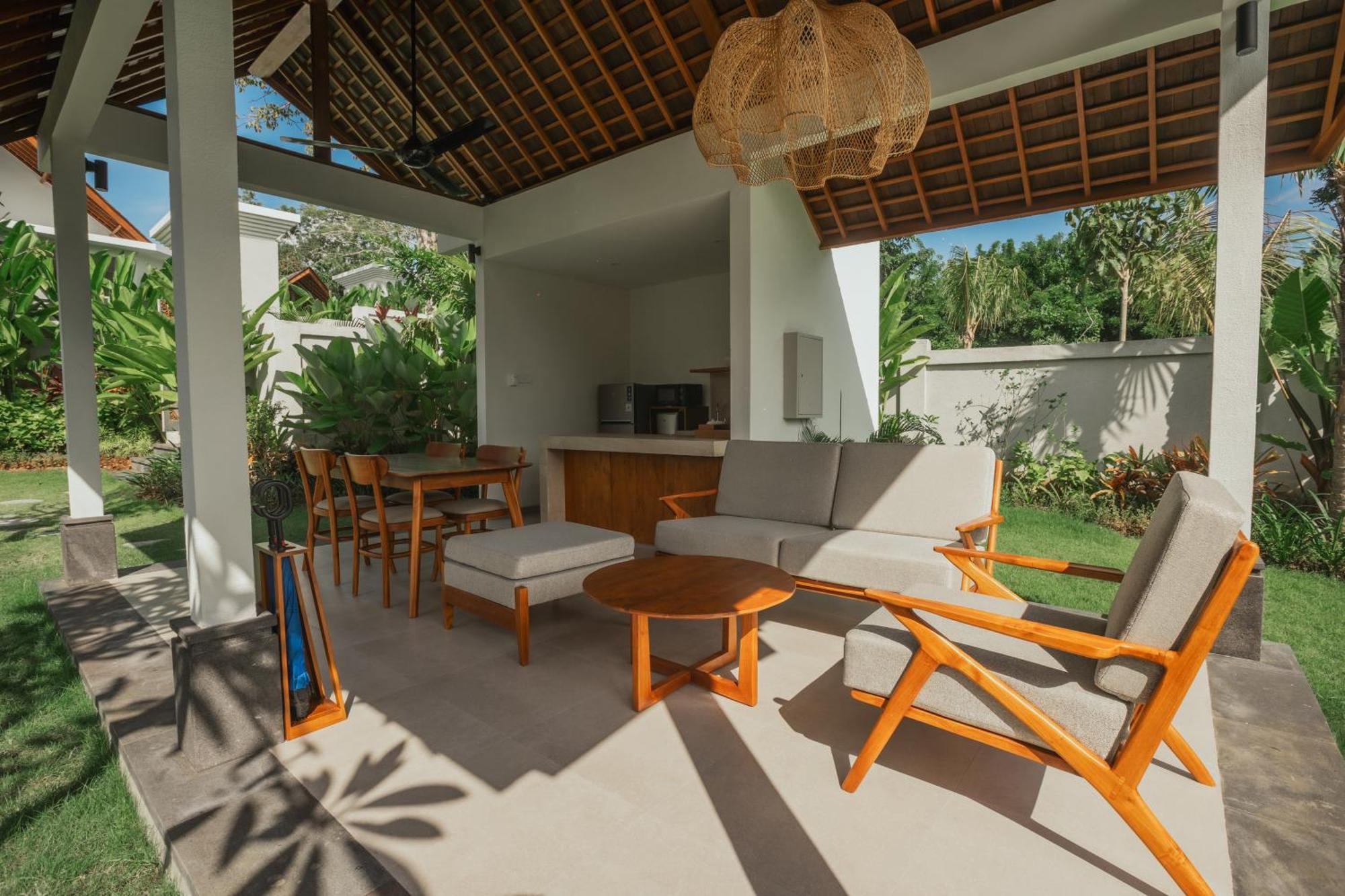 Arpana Luxury Private Pool Villas 金巴兰 外观 照片