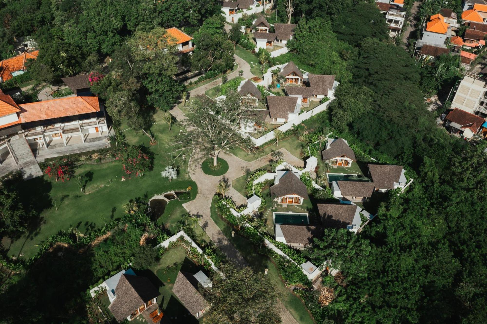 Arpana Luxury Private Pool Villas 金巴兰 外观 照片