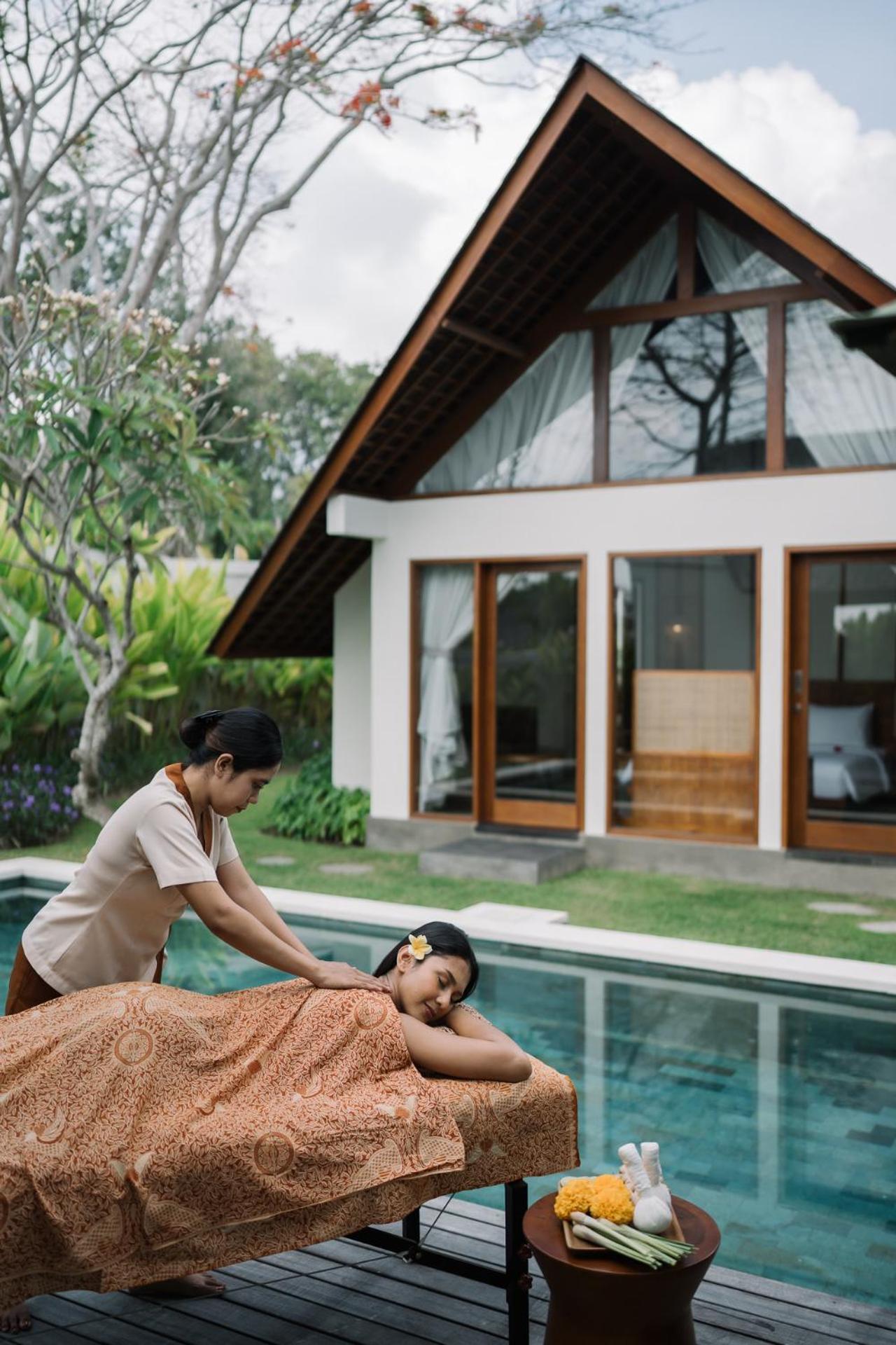 Arpana Luxury Private Pool Villas 金巴兰 外观 照片